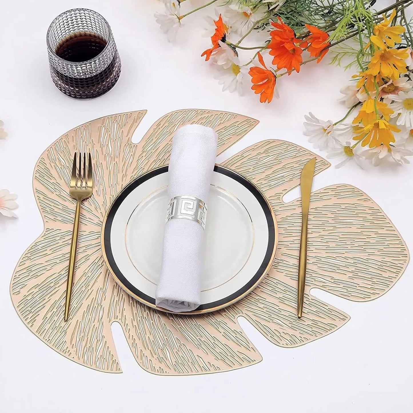 Table Placemats – PVC Leaf Design – Heat Resistant, 45x36cm, Pack of 6