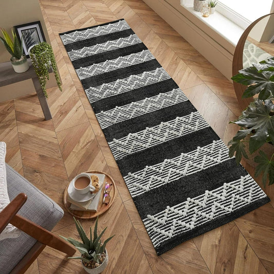 Hand Woven Cotton Rug Runner – Organic – 2x5 ft (60x152 cm) Black & White