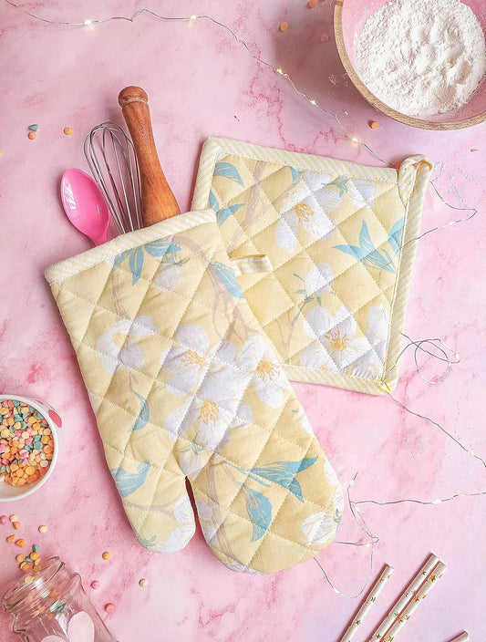 Cherry Blossom Oven Mitt & Pot Holder Set – Kitchen Textile – 100% Cotton Printed – 2-Piece Set