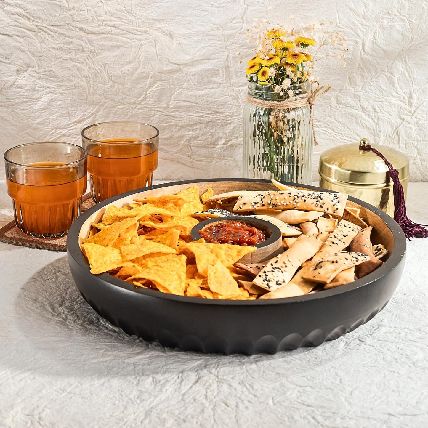 Dual-Tone Mango Wood Chip & Dip Platter – Handcrafted Serving Tray – 12-Inch, Built-in Dip Bowl