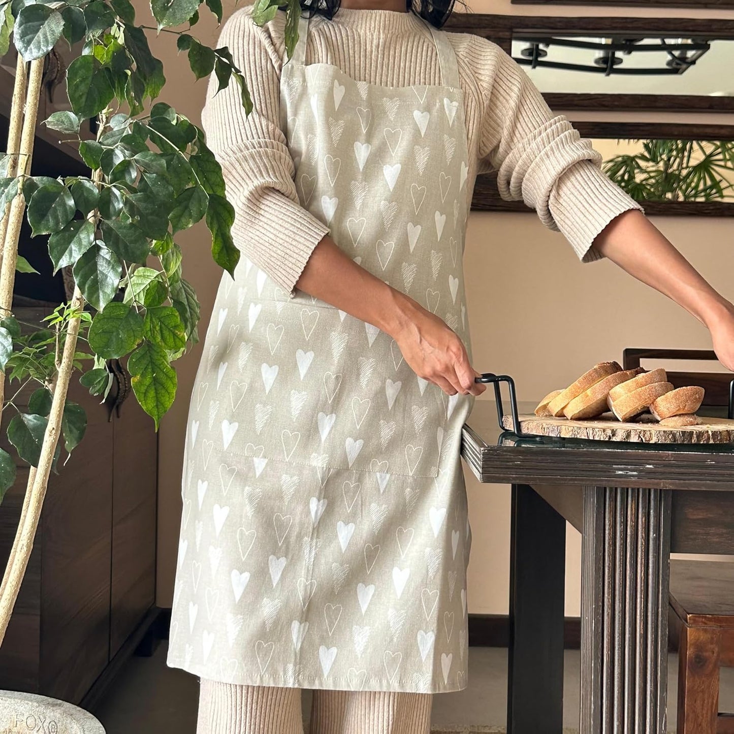 Kitchen Apron – Chef's Apron – 100% Cotton, Fully Washable – Indian Sizes