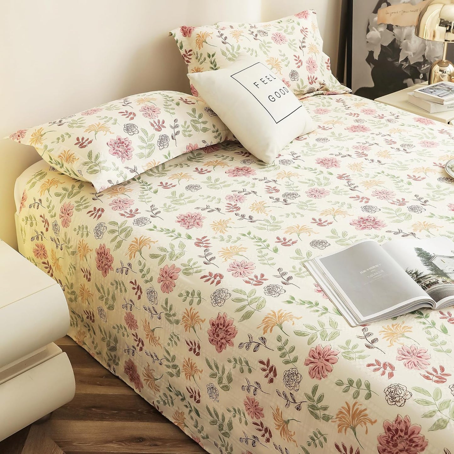 King Size Bedding Set - Cloud Cotton 300 TC - Floral Pattern 3-Piece