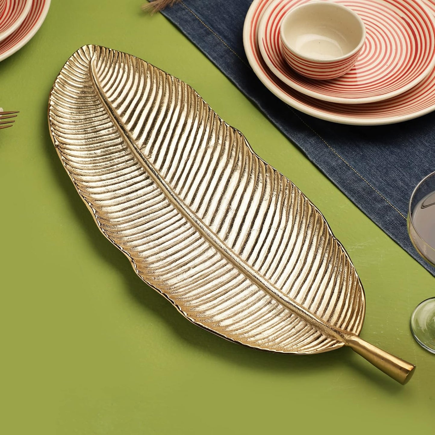 Gold Leaf Decorative Serving Tray – Centerpiece Platter – Modern Design – 14x5 Inch