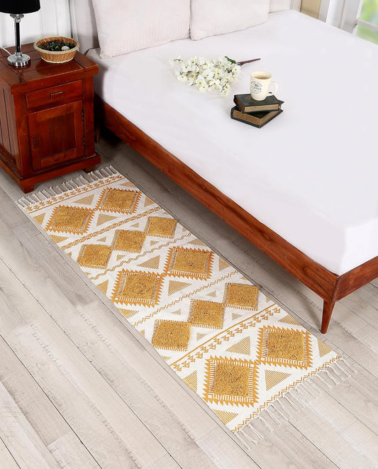 Hand Woven Cotton Rug – Tufted Diamond Pattern – 2x5 ft (60x152 cm)