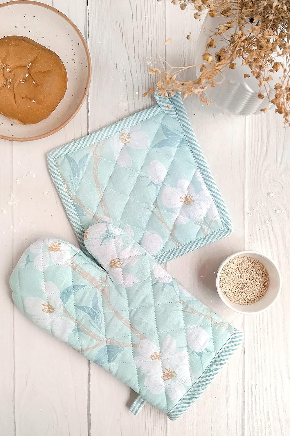 Oven Mitt & Pot Holder Set – Kitchen Textile – 100% Cotton Cherry Blossom Print – 1 Mitt + 1 Holder Pack