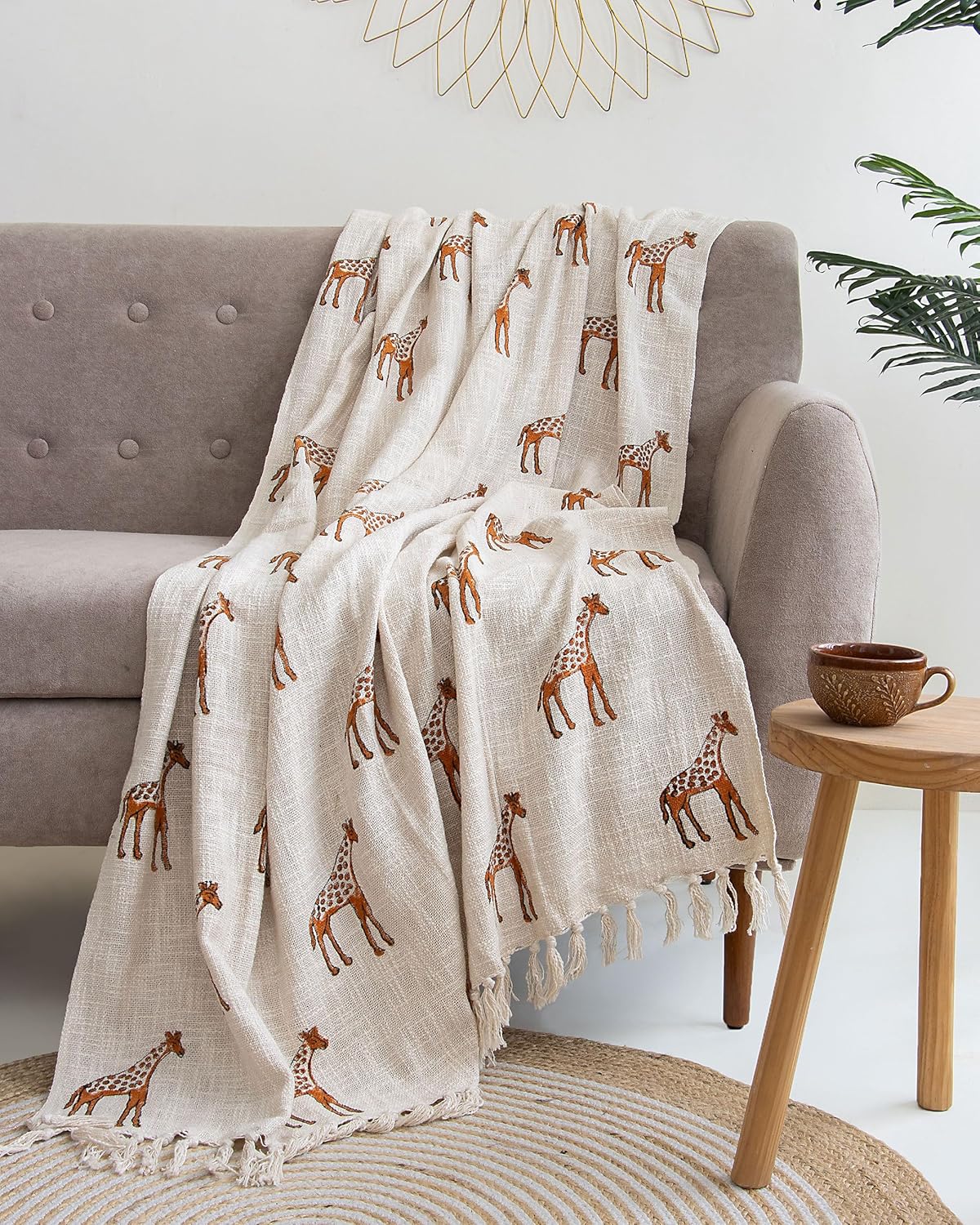 Giraffe Print Throw Blanket – 100% Cotton Sofa & Bed Cover – Tasseled – 50x70 Inch