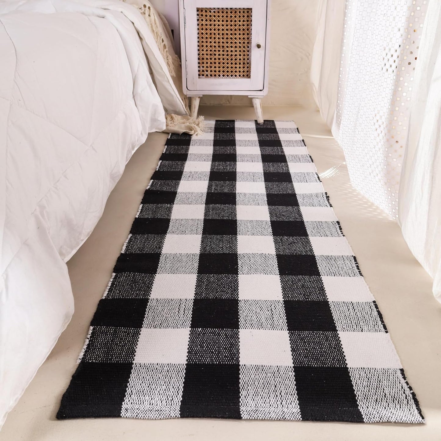 Cotton Rug Runner – Hand Woven Washable – Black & White 2x6 Feet
