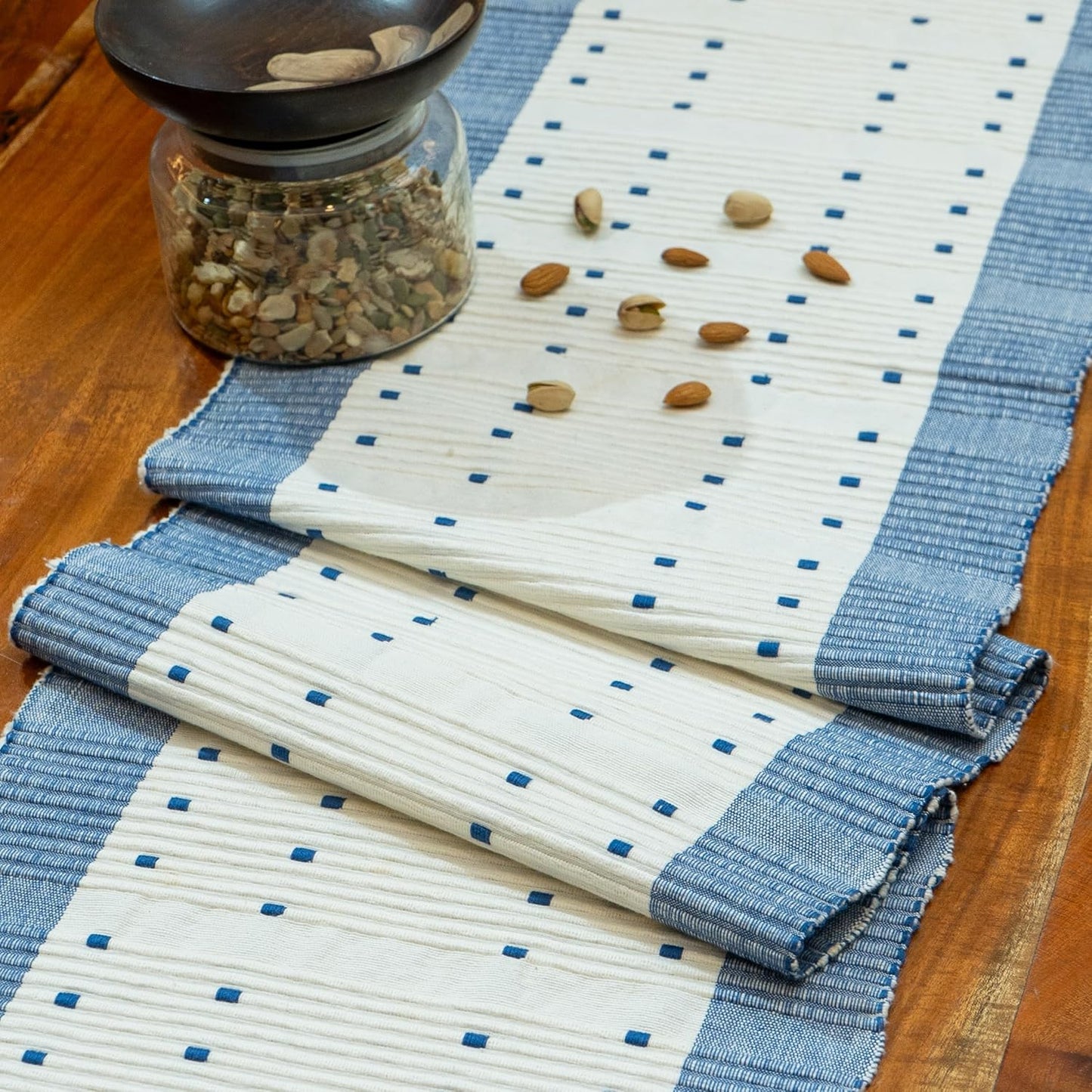 Wholesale Table Runner – Ribbed Cotton Weave, Tassels – 76x15 Inch (6 Seater)