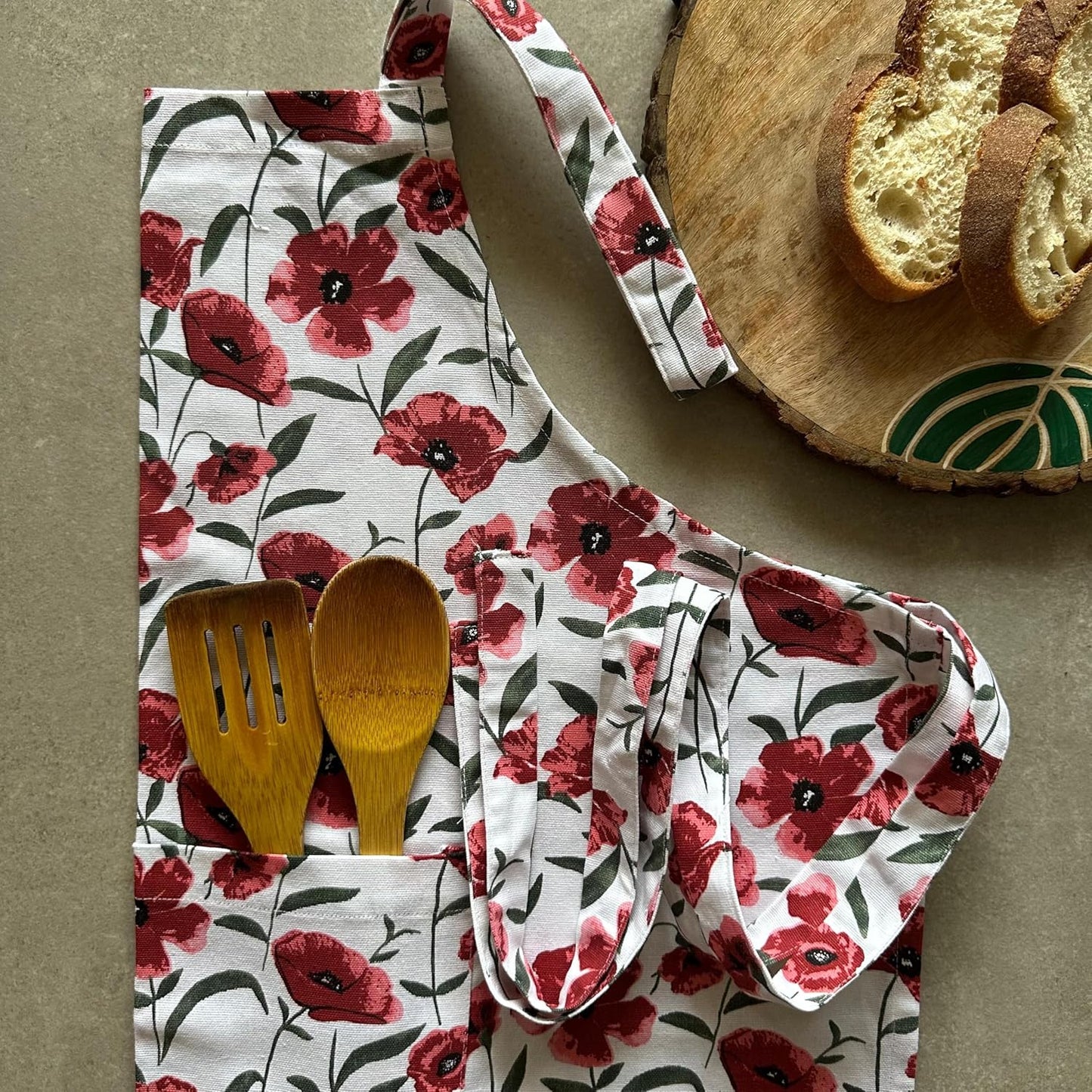 Kitchen Linen Combo Set – Apron, Pot Holders, Napkins – 100% Cotton, Machine Washable