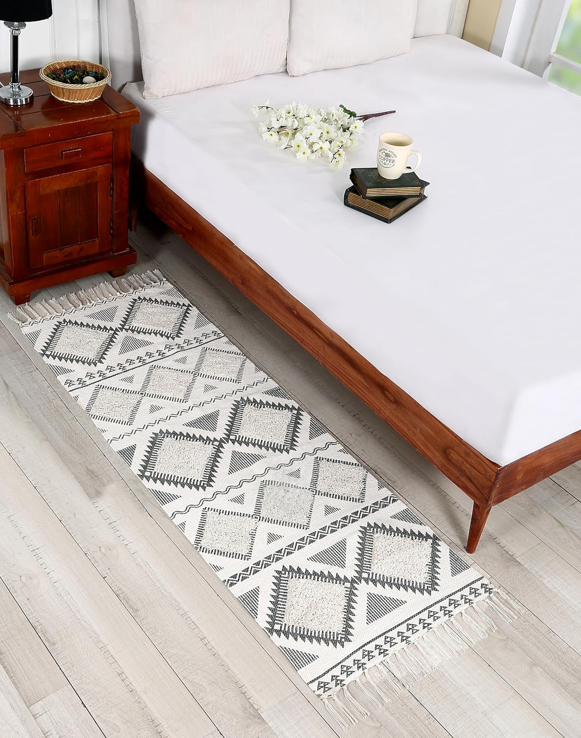 Tufted Cotton Runner Rug – Hand-Woven Natural Cotton – 2x5 Feet