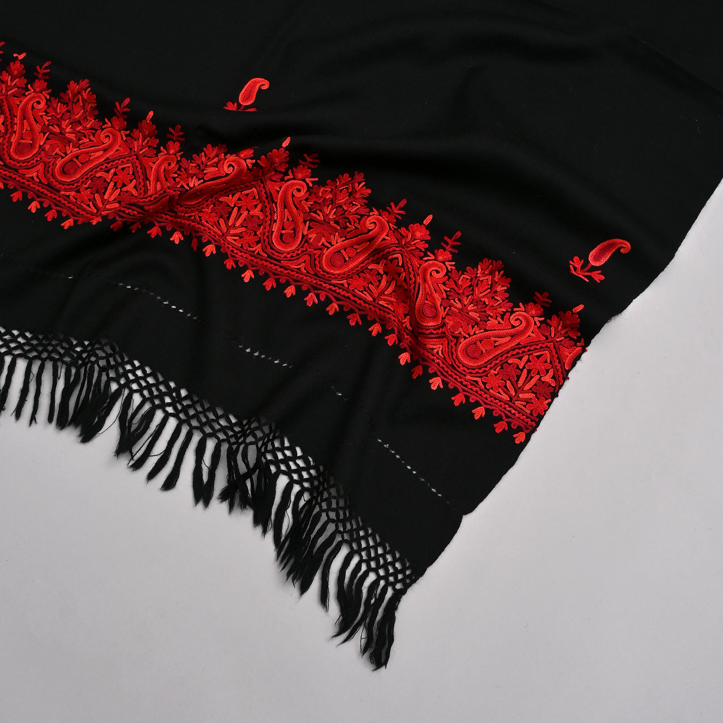 Scarf | Fine Wool Aari Paisley Floral | Ebony