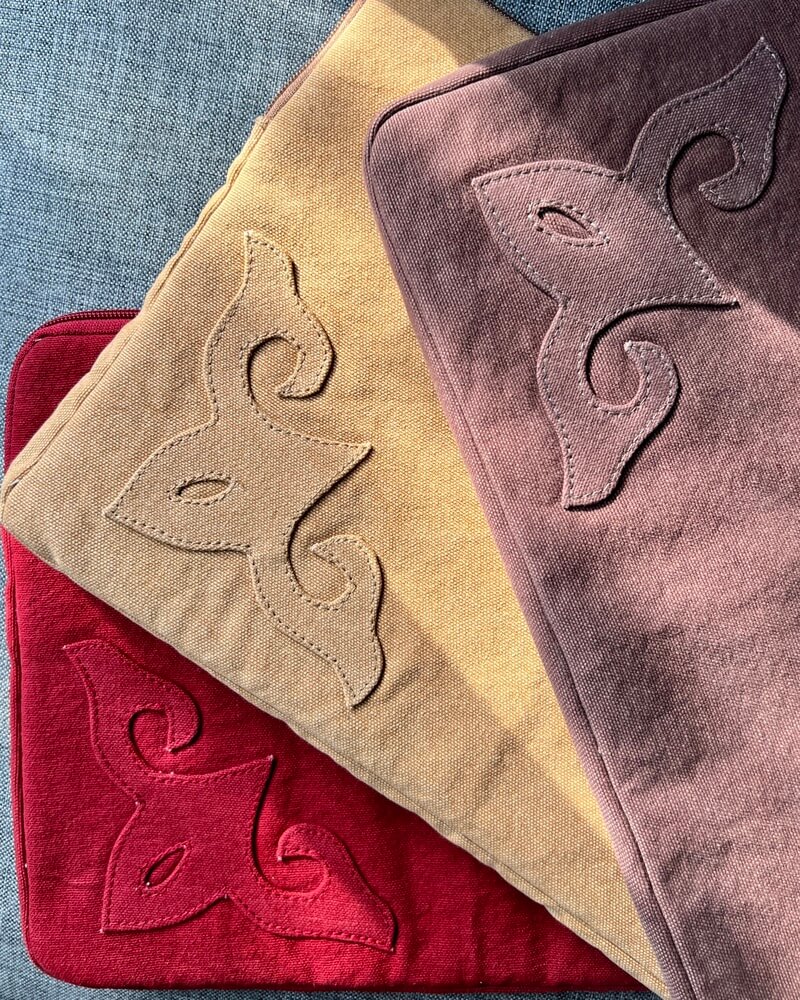 Bakhor Appliqué Laptop Sleeve