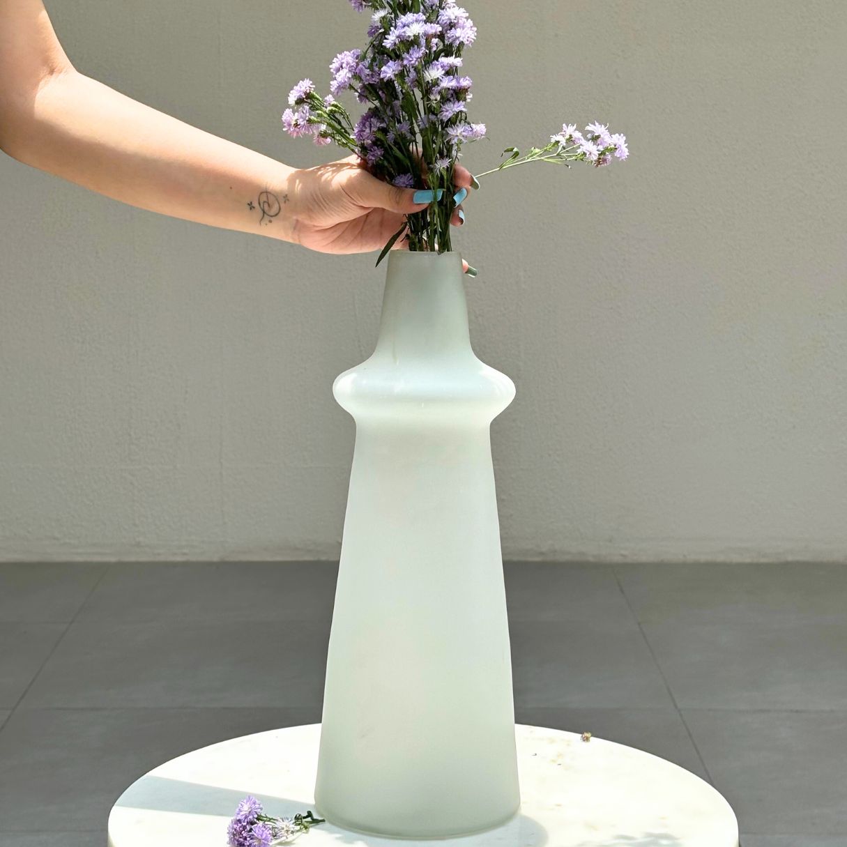 Frosted Glass Vase For Long Stems - 3 Colors