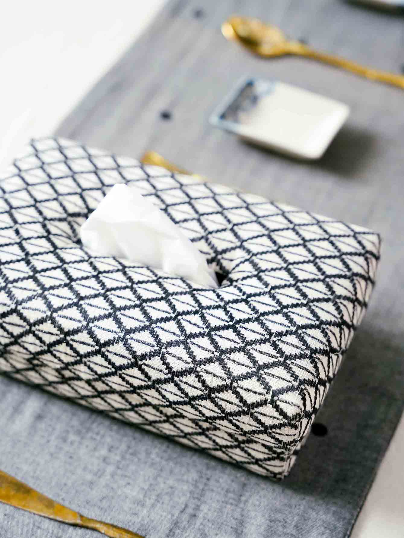 Pure Cotton Tissue Box - Jacquard Weave, Geometric Design