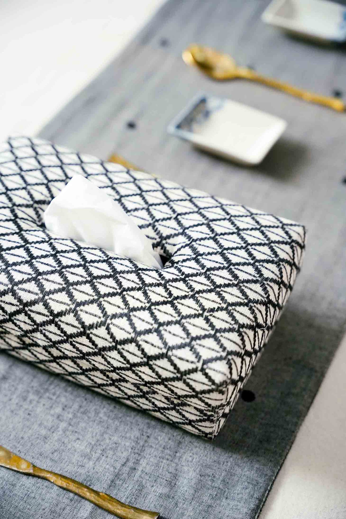 Pure Cotton Tissue Box - Jacquard Weave, Geometric Design