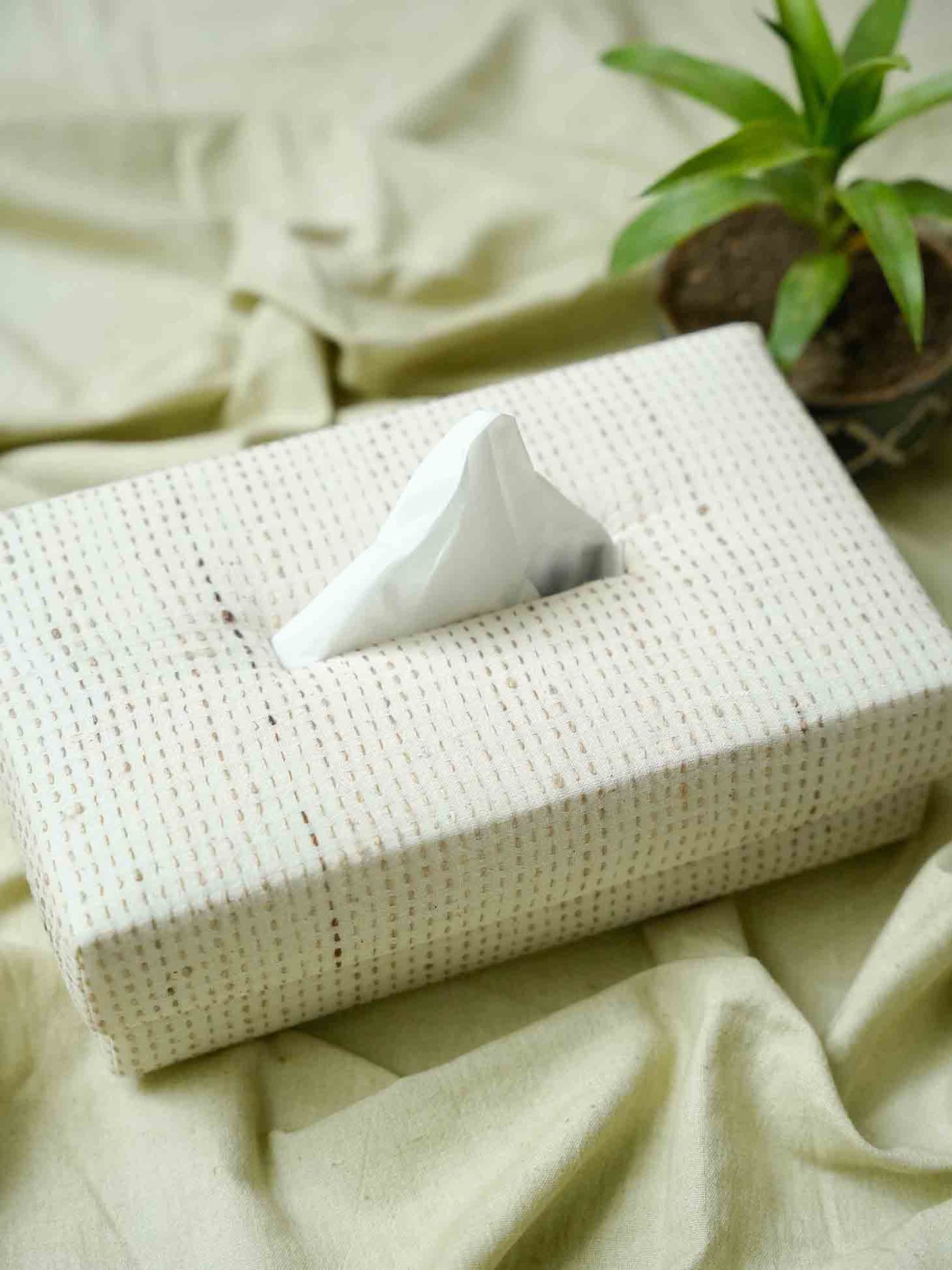 Handwoven Cotton Tissue Box - Running Hand Embroidery