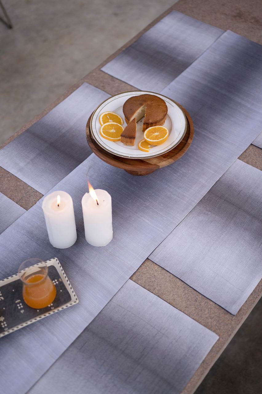 Handwoven Dupion Silk Table Runner Tie-Dye - Set of 8 Table Mats