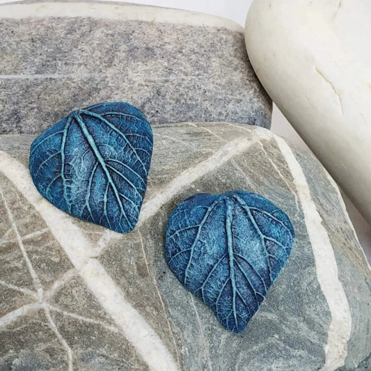 Mulberry Leaf Stud