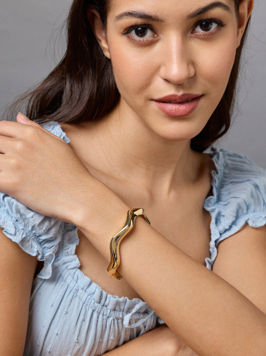 Gold-Plated Cuff Bracelet – Fashion Accessory – Copper, Gold-Plated – Interlock Closure