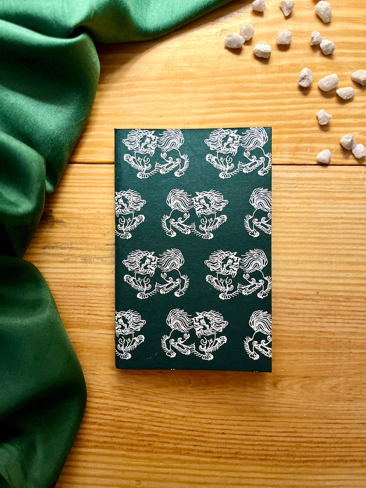 SINGYE | Snow Lion Notebook – A6 (blank)