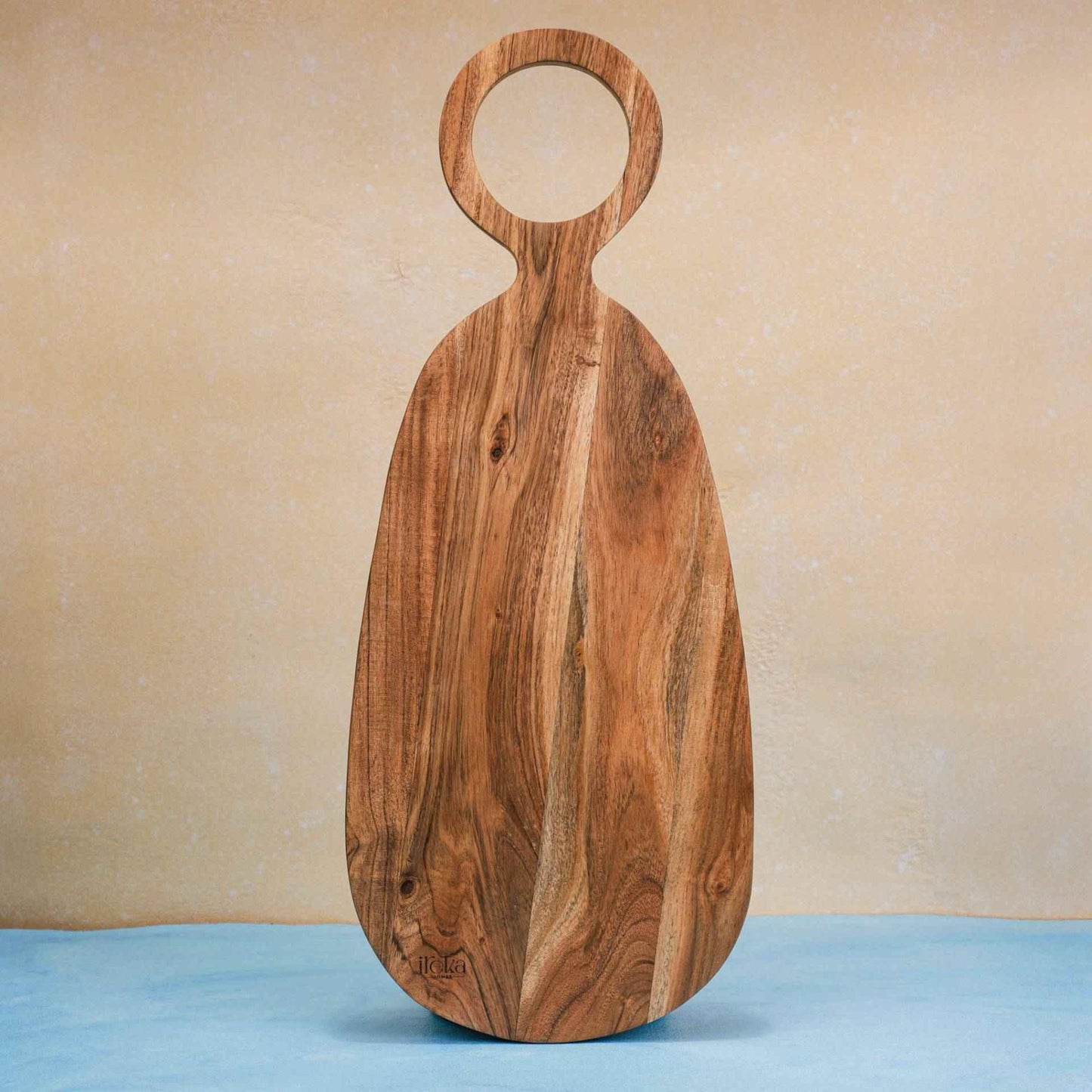 Acacia Wood Chopping Board – Kitchen & Serving Board – Ergonomic Handle – 56x23x1.5 cm