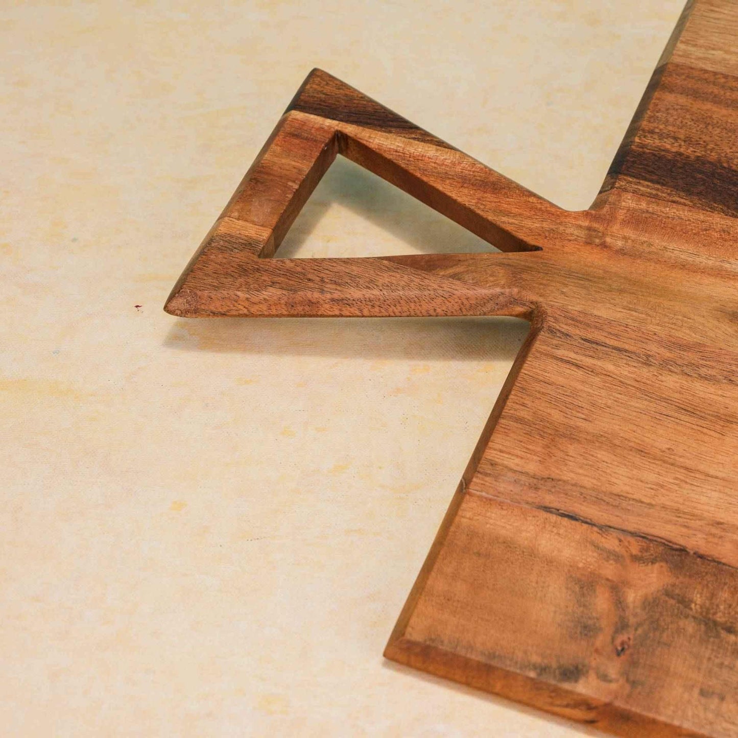 Acacia Wood Chopping Board – Kitchen Prep Board – Triangular Handle Design – 56x36x1.5 cm