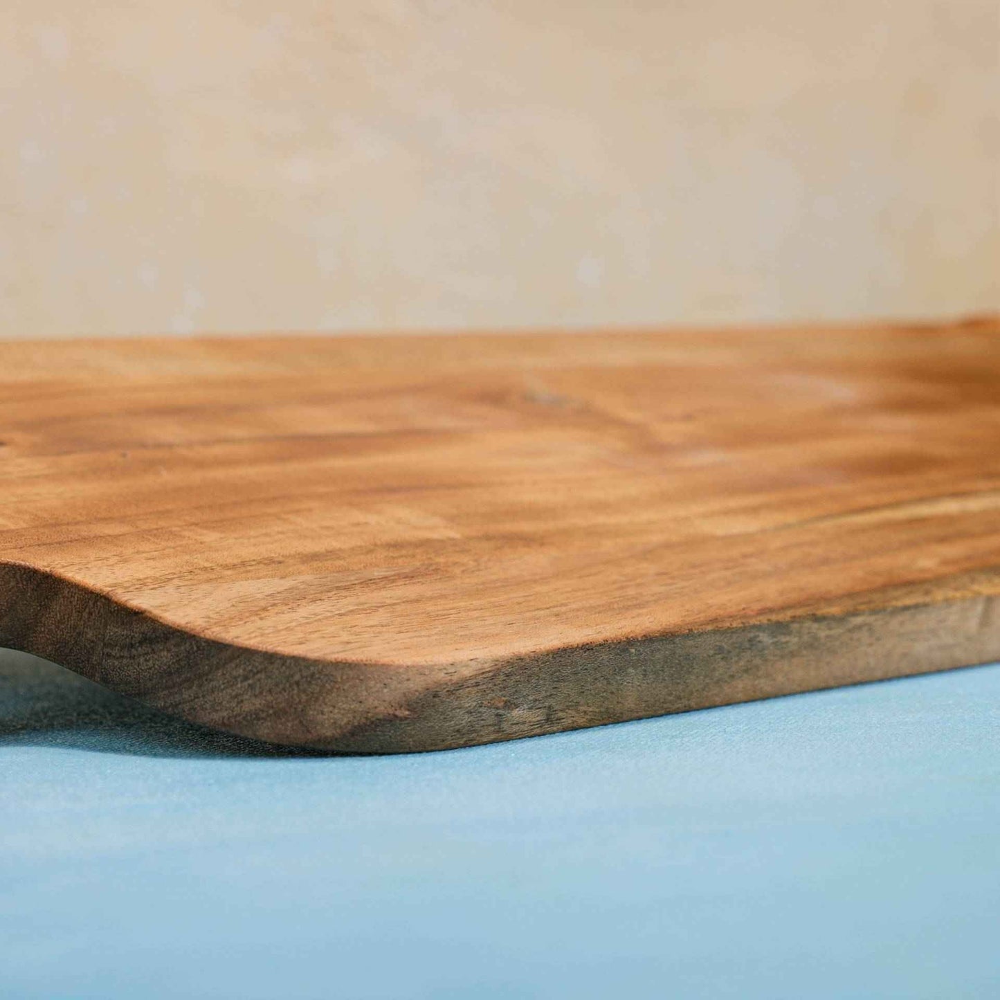 Acacia Wood Chopping Board – Double Handle Cutting & Serving Board – 43x20x1.5cm