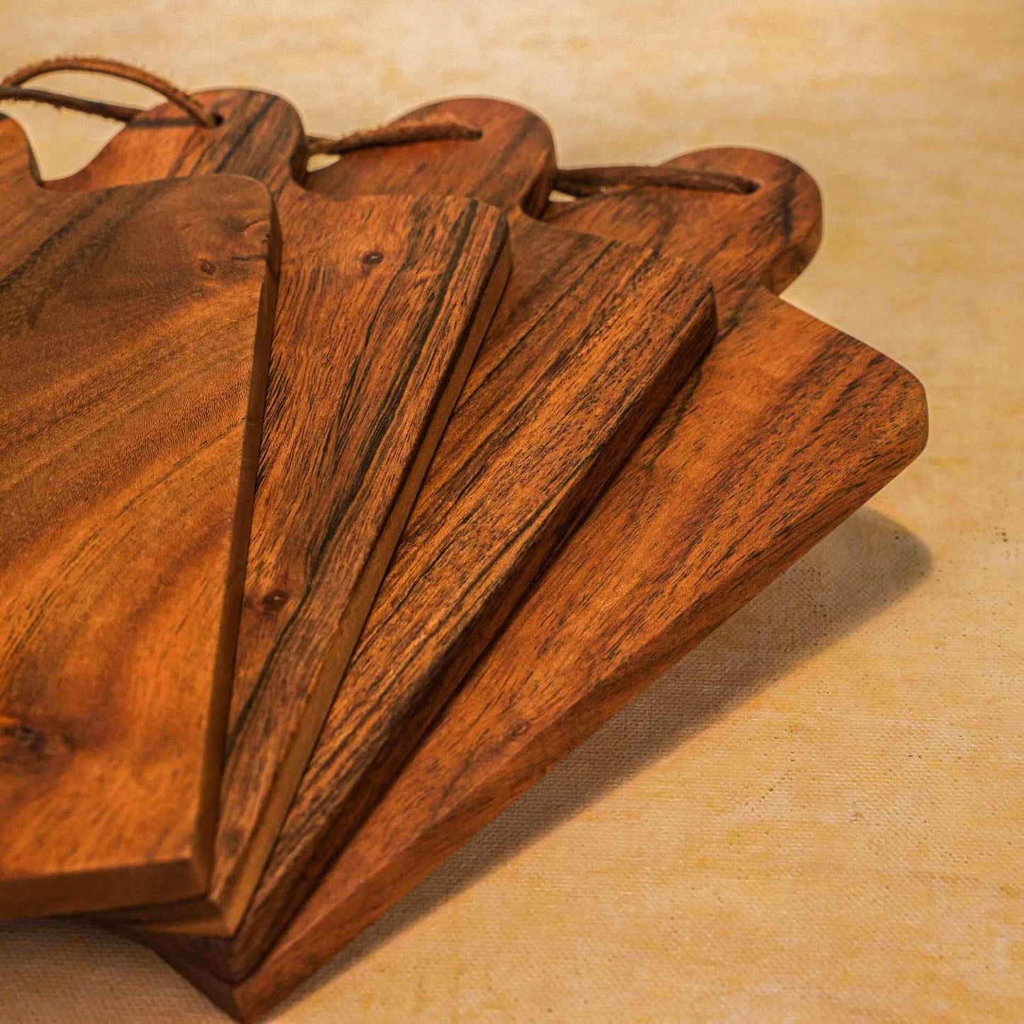 Earthstone Serving Board – Acacia Wood Serving Boards – Handcrafted – Set of 4