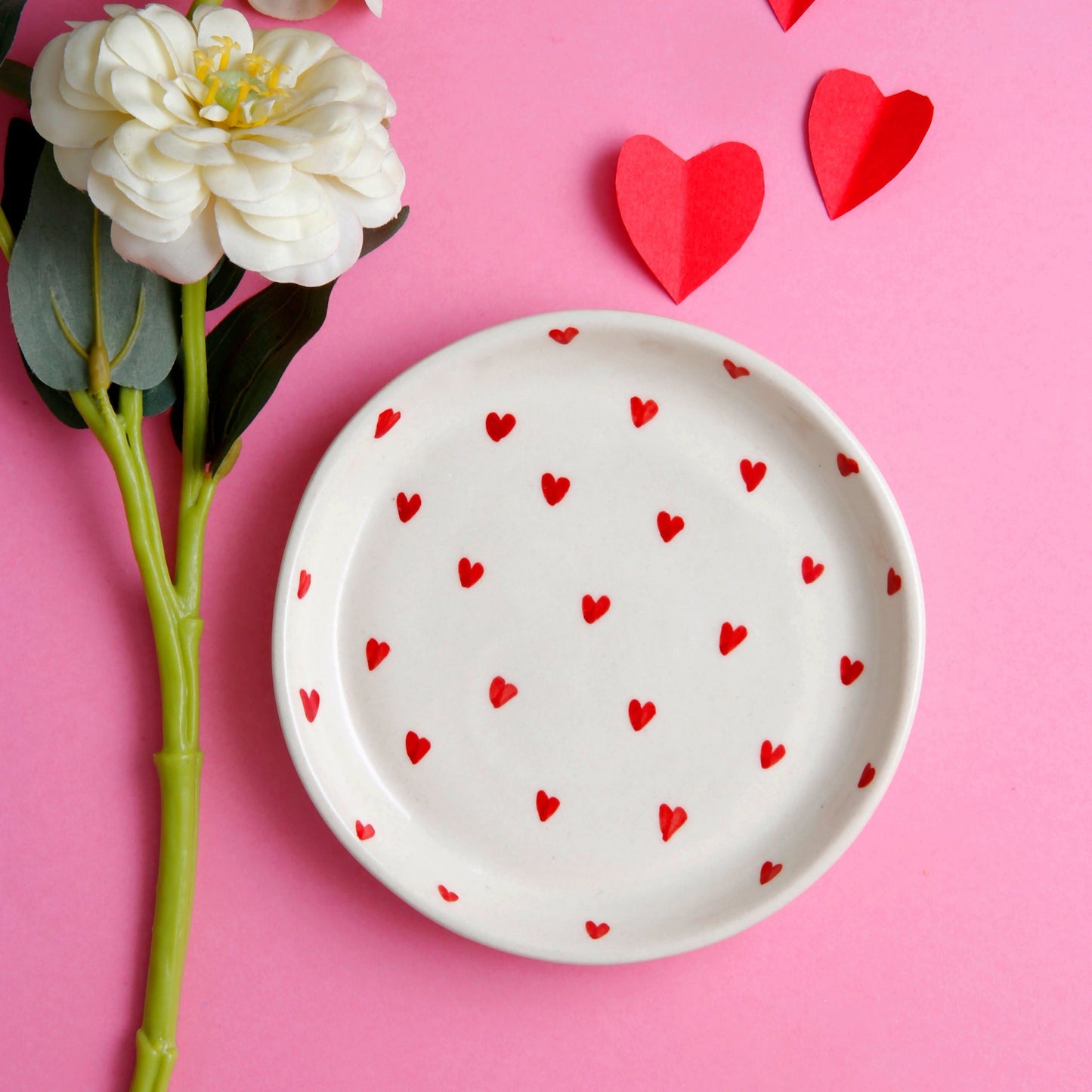 Red Heart Plate – 5 Inch Ceramic Dessert Plate – Microwave & Dishwasher Safe