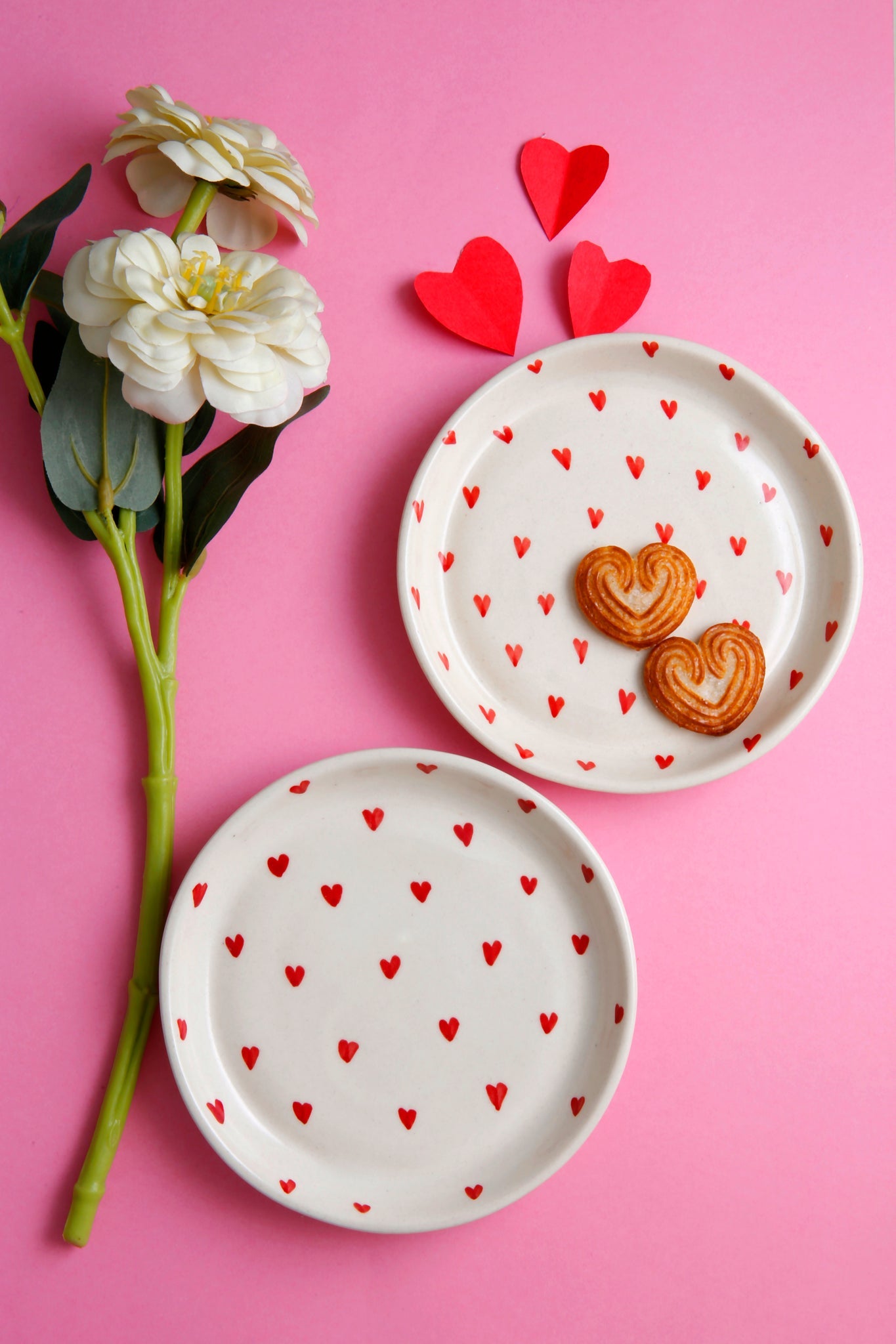 Red Heart Plate – 5 Inch Ceramic Dessert Plate – Microwave & Dishwasher Safe