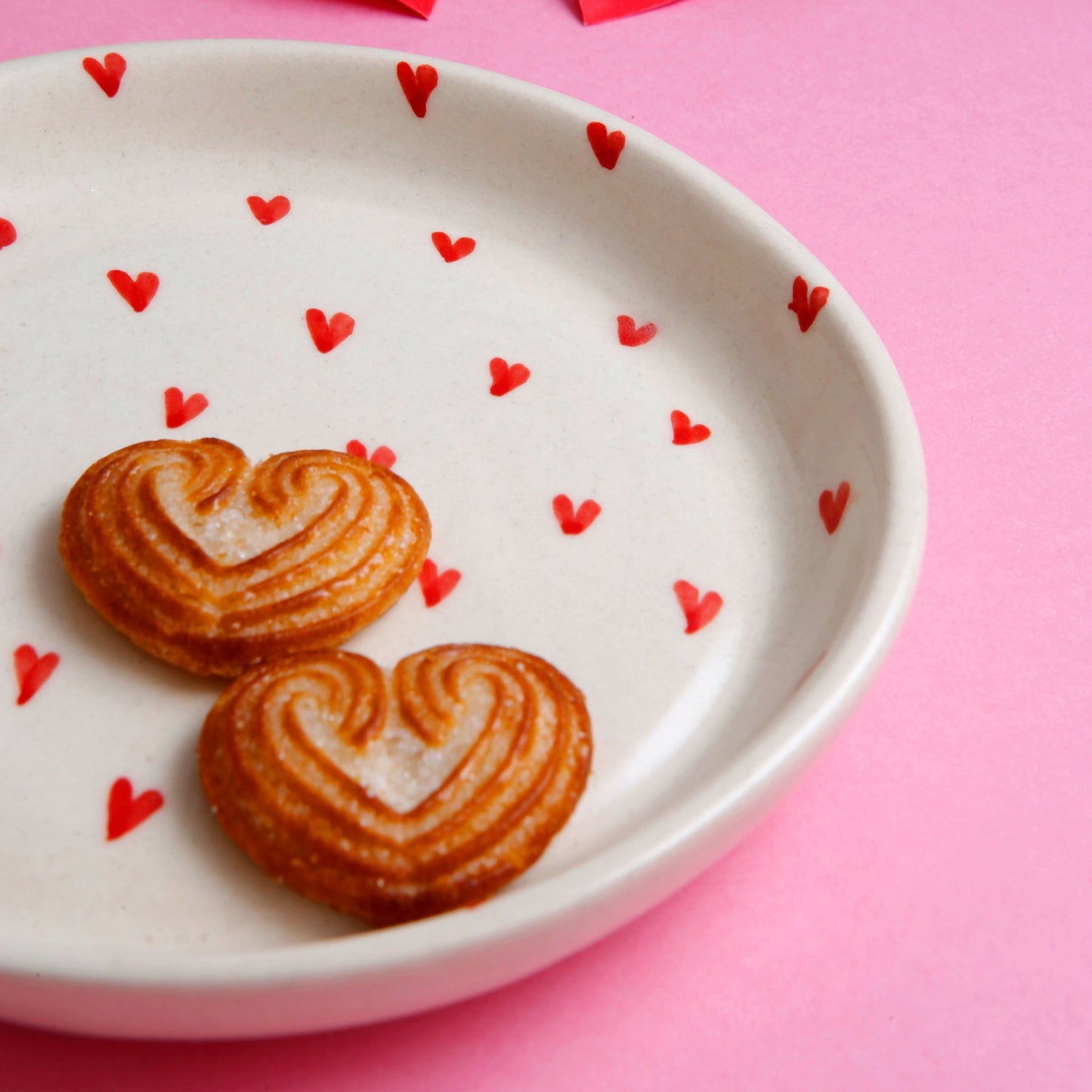 Red Heart Plate – 5 Inch Ceramic Dessert Plate – Microwave & Dishwasher Safe