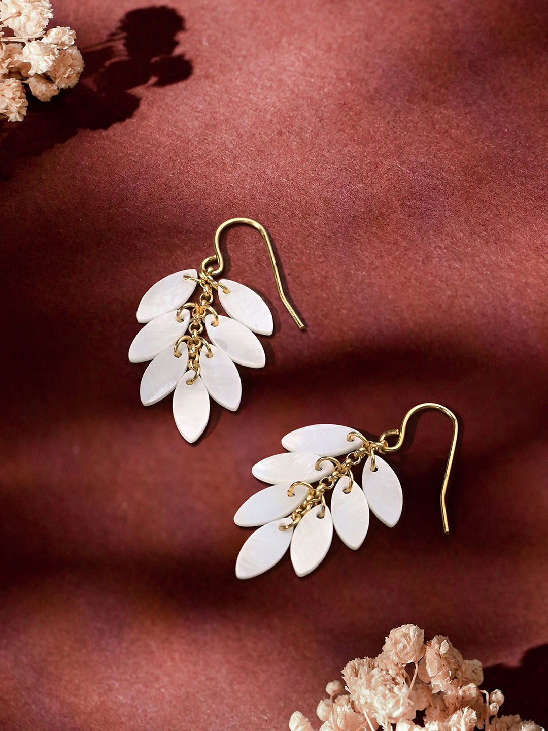 Floral Drop Earrings – Fashion Jewellery – White Floral Design – 4 cm Length