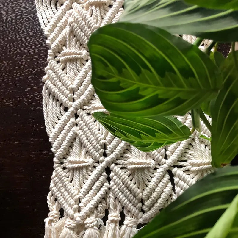 1pc Bohemian Macrame Placemat with Tassel Edges