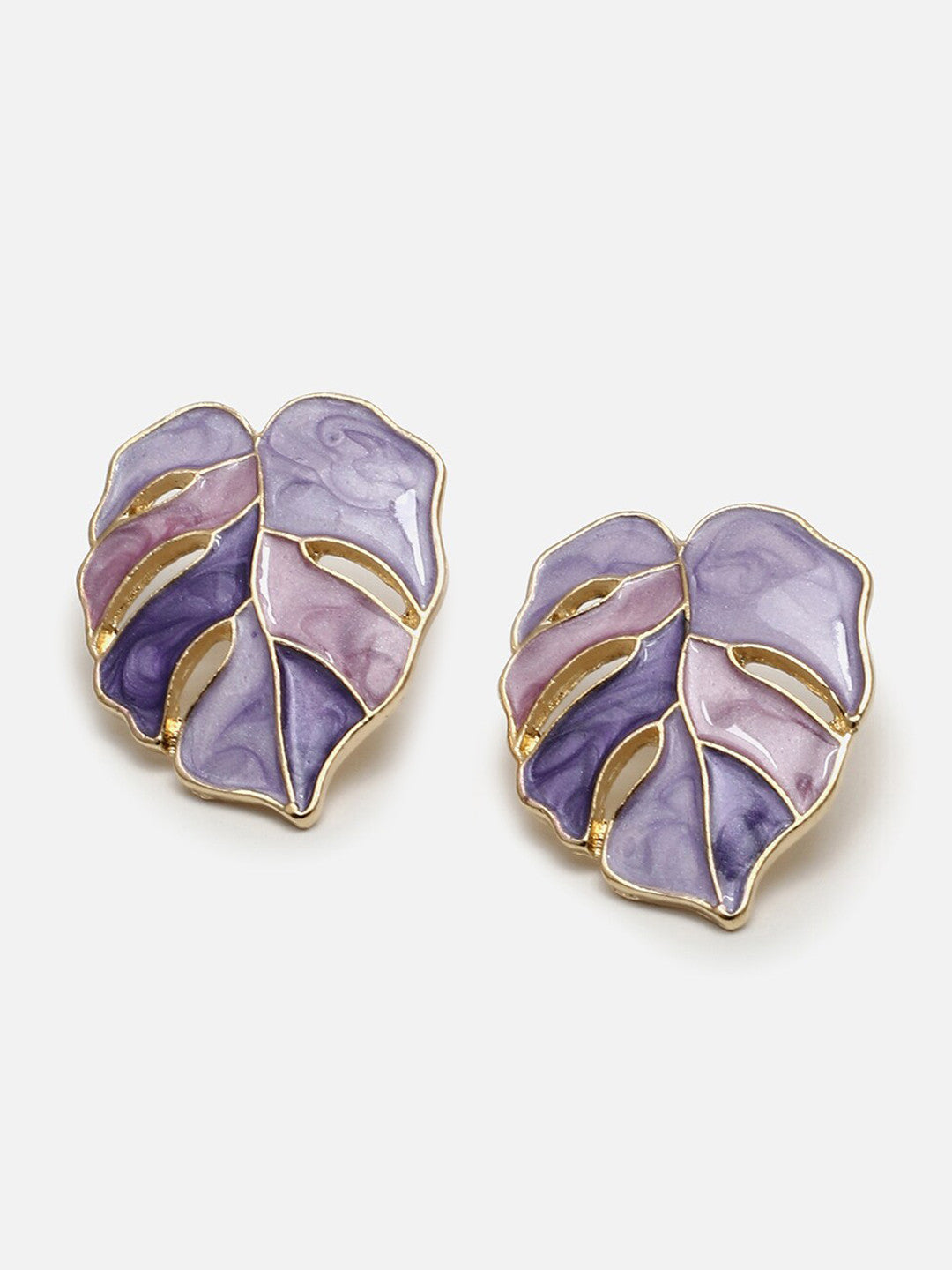Gold-Plated Leaf Shaped Studs – Fashion Earrings – Polished Finish – Nature-Inspired Design