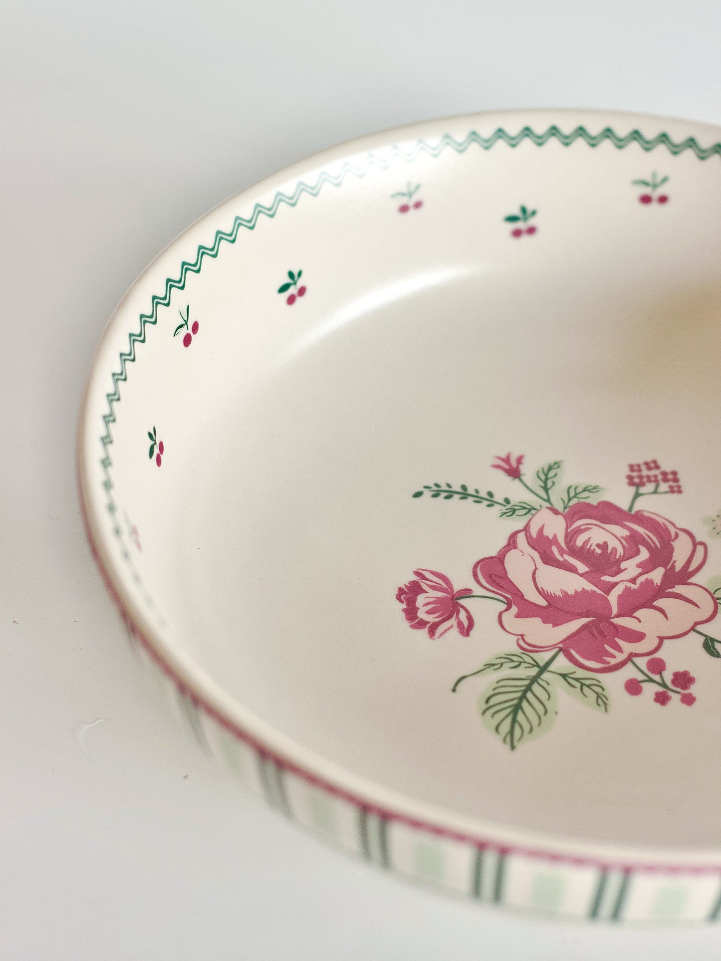 Bloomsberry Ceramic Pasta Bowl 18.5 cm