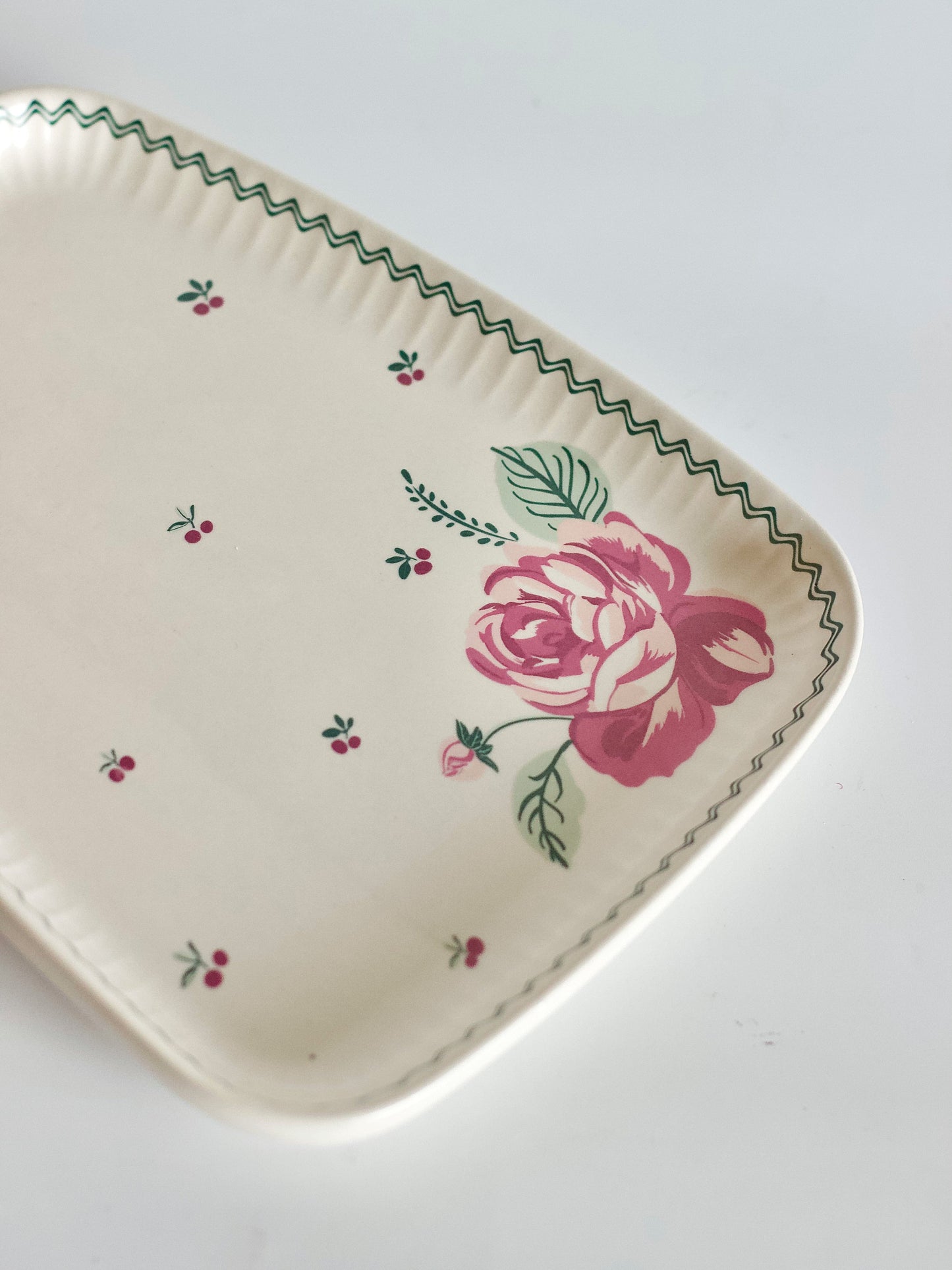 Bloomsberry Ceramic Ravonna Platter