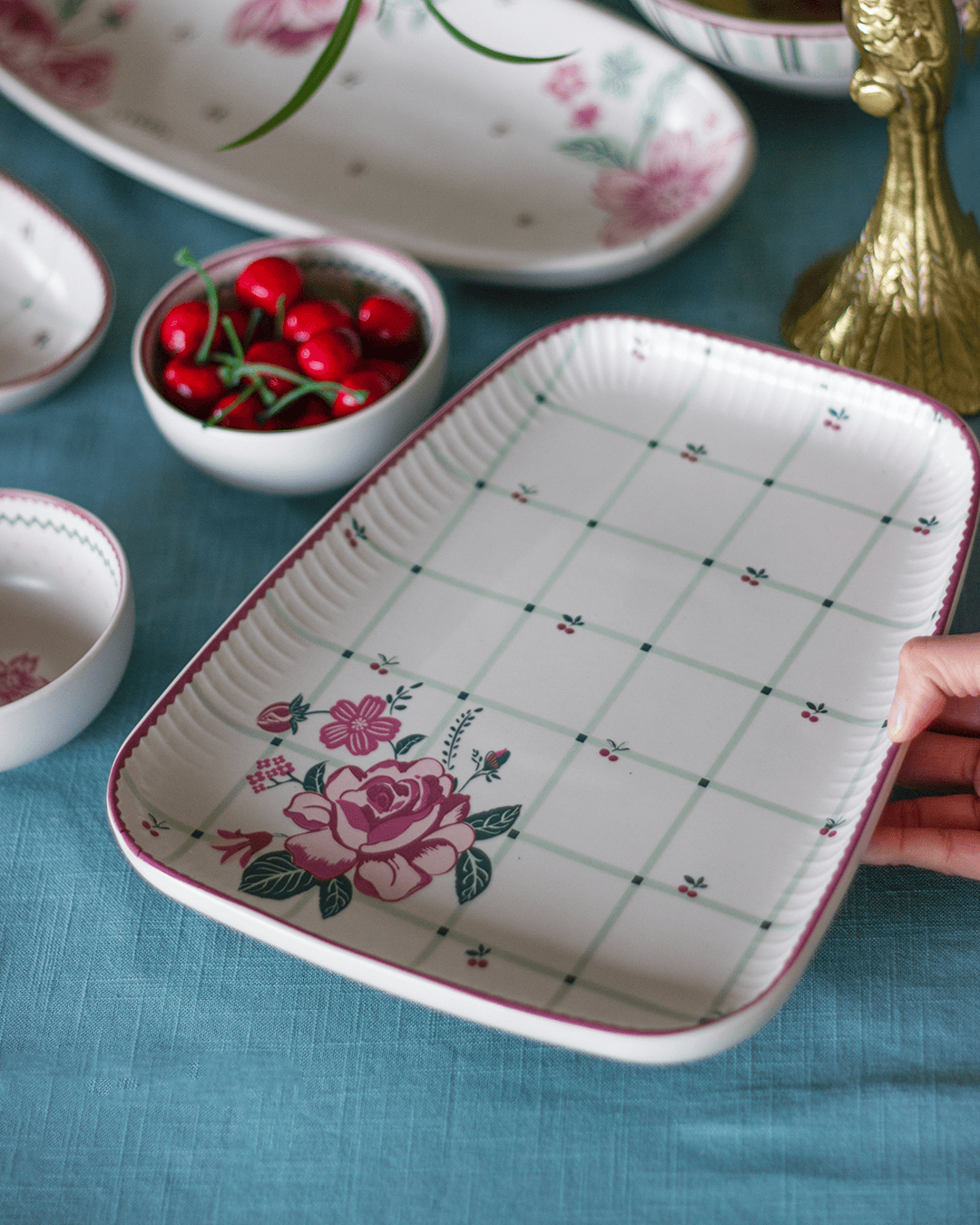 Bloomsberry Ceramic Ravonna Platter 28cm