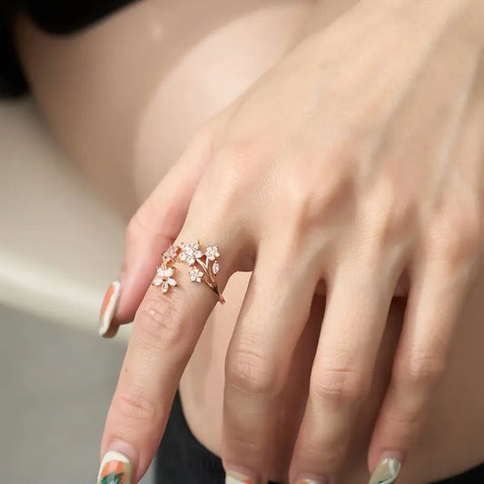Adjustable Zirconia Ring - Women's Elegant Casual Jewelry