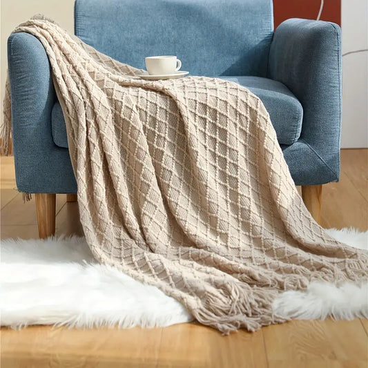 Cozy Knit Throw Blanket with Tassels - Soft Bed & Couch Blanket