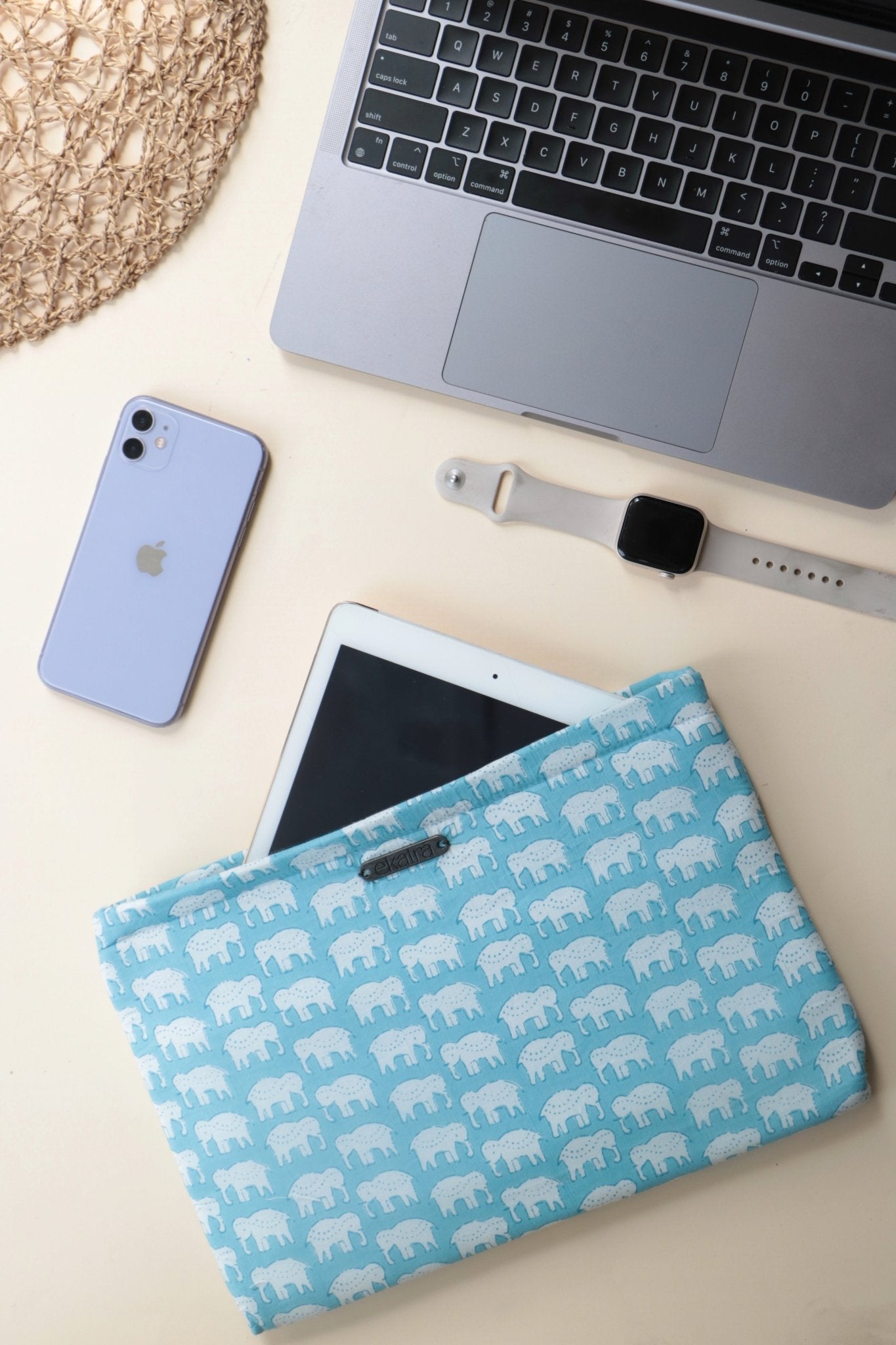 Hand-sewn Cotton Laptop Sleeve - Padded, 10.9 Inch, 8 Prints