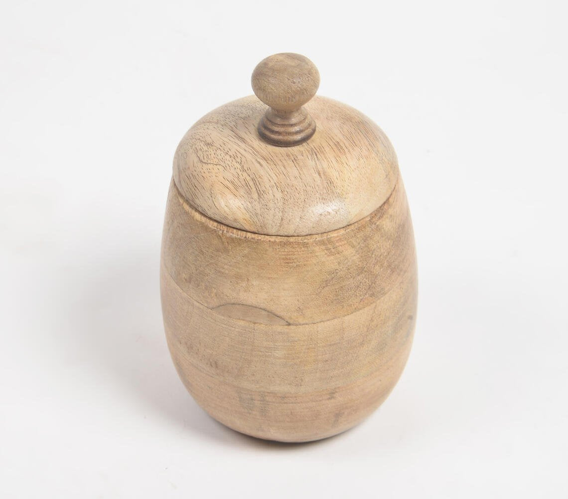 Classic Wooden Barrel-Shaped Jar With Lid