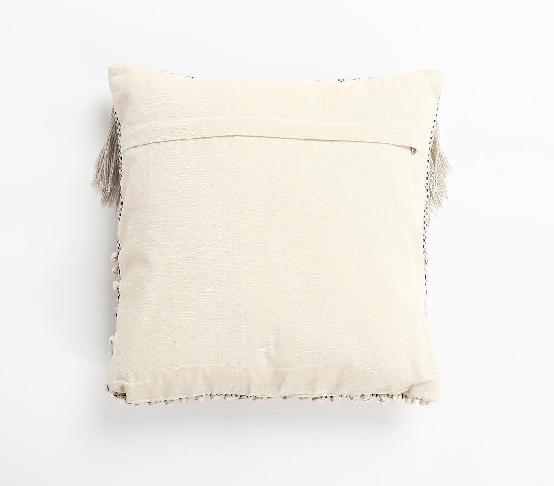 Tufted & Fringed Cotton cushion cover