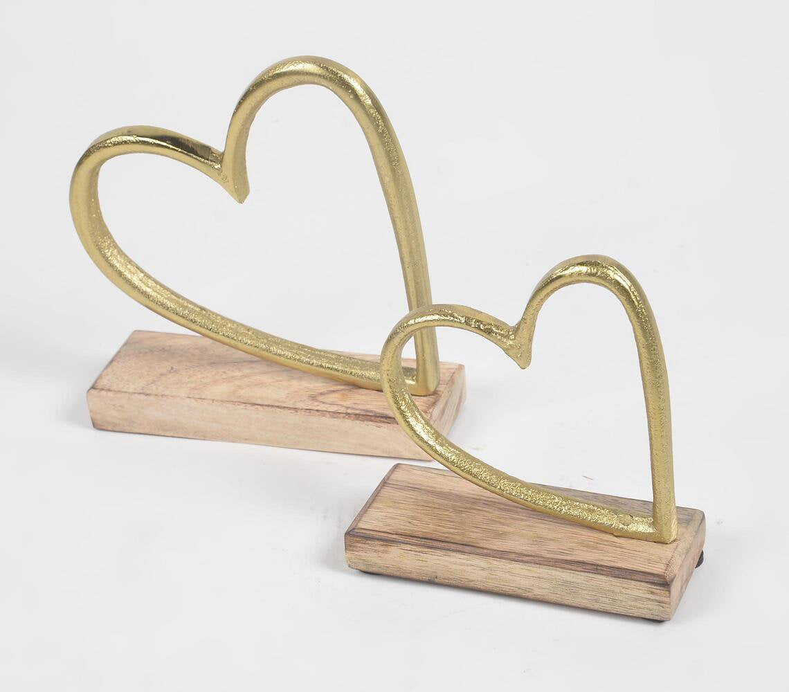 Aluminium Hearts With Wooden Base (set of 2)