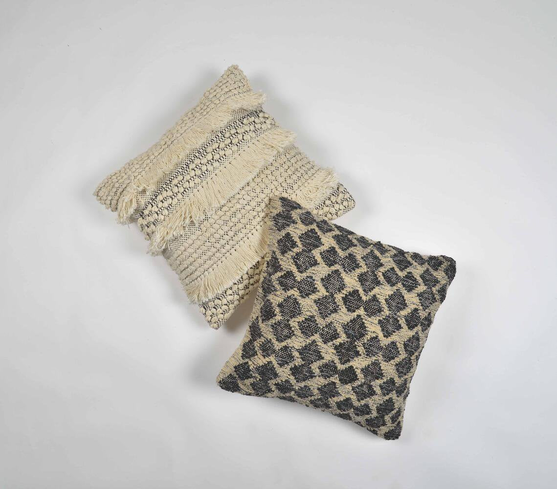 Diamond Patterned Woolen Cushion Cover