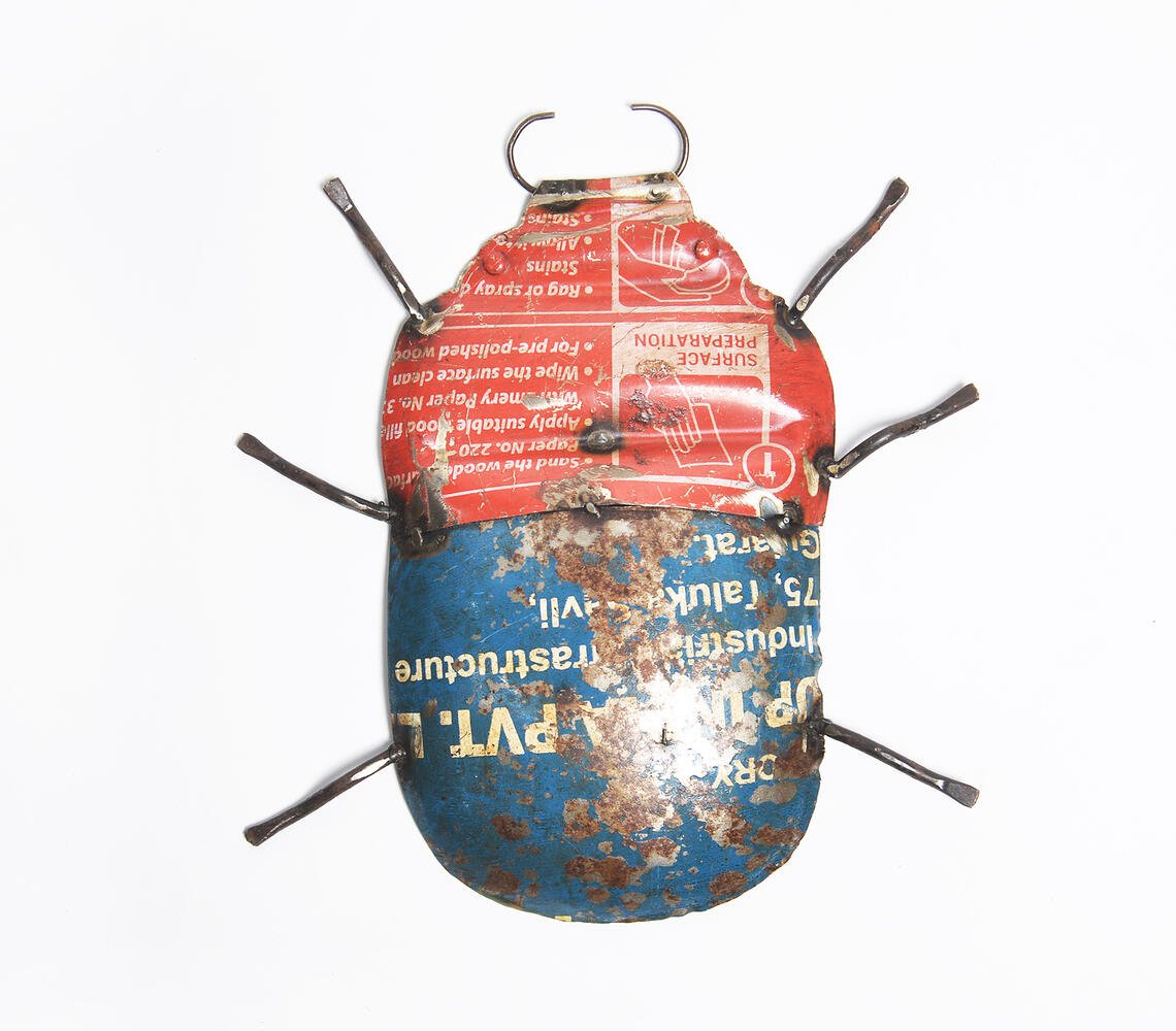 Gerecycled ijzeren insect tafelblad decoratief