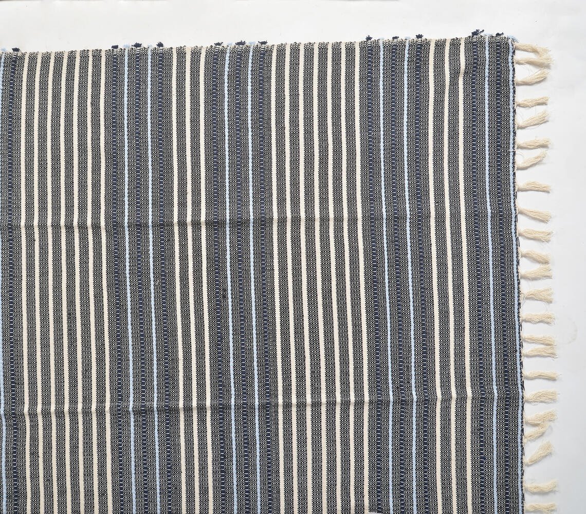 Handwoven Cotton Striped Tasseled Throw