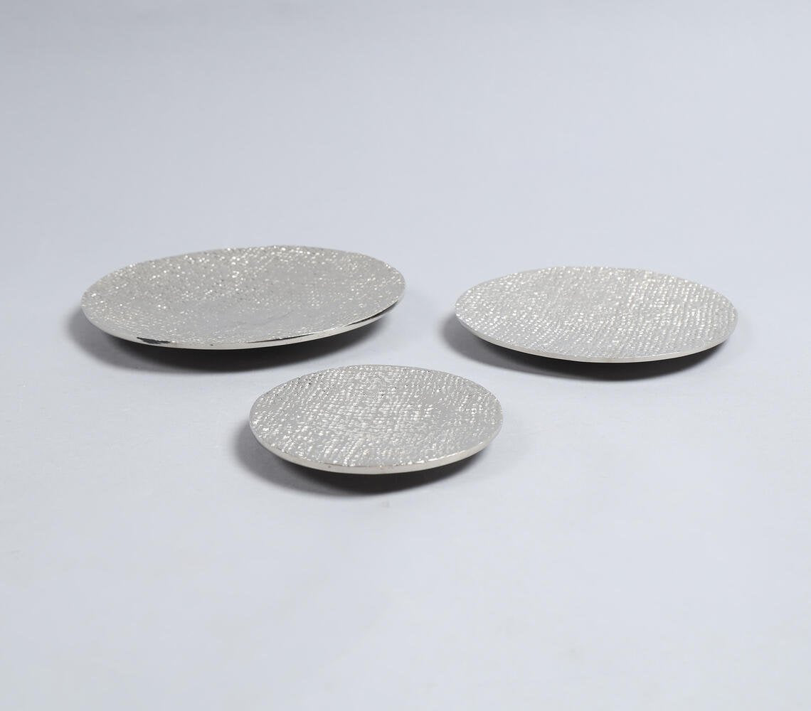 Sand Cast Aluminium Round Textured Candle Plates (Set of 3)