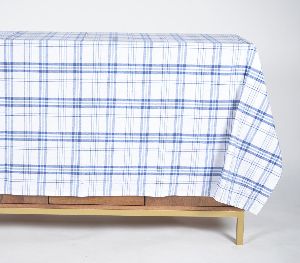 Tartan Checks 4-Seater Cotton Tablecloth