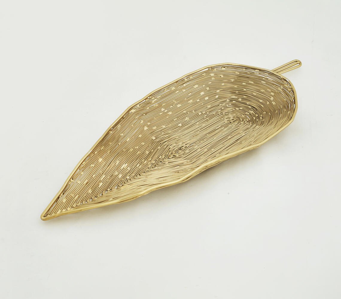 Handcrafted Banyan Leaf Structured Serving Tray