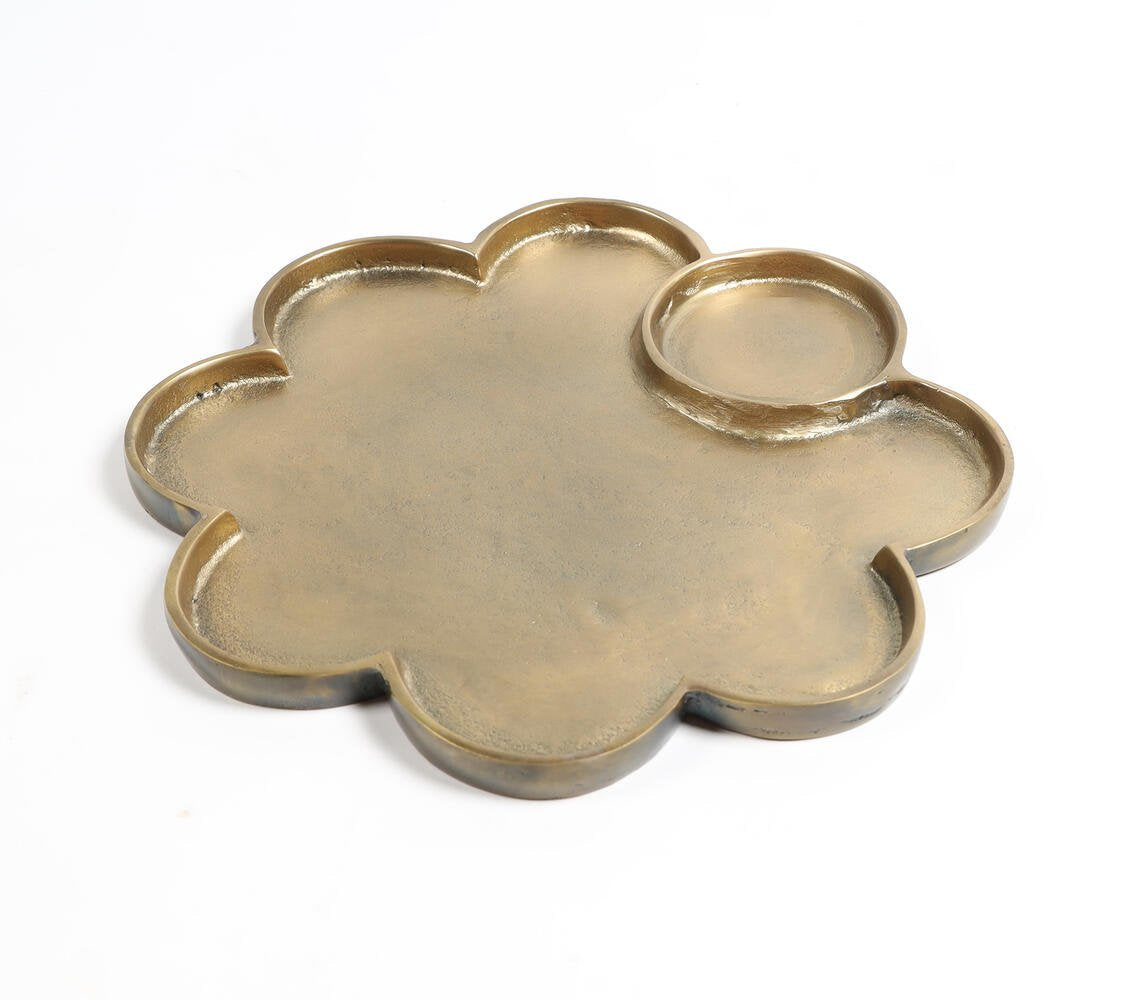 Sand Cast Gold-Toned Aluminium Flower Tray